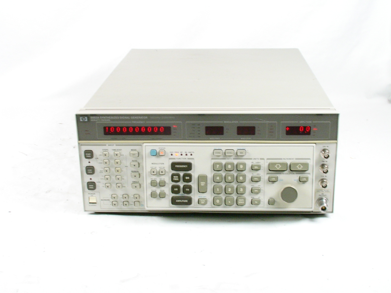HP / Agilent 8663A just arrived