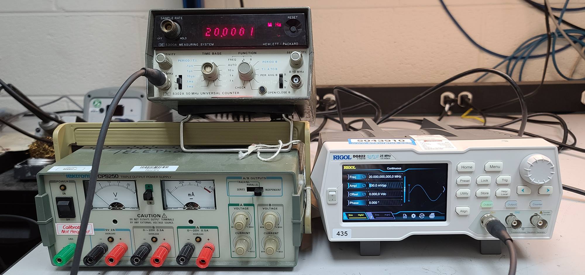 AccuSource bargain bench for sale
